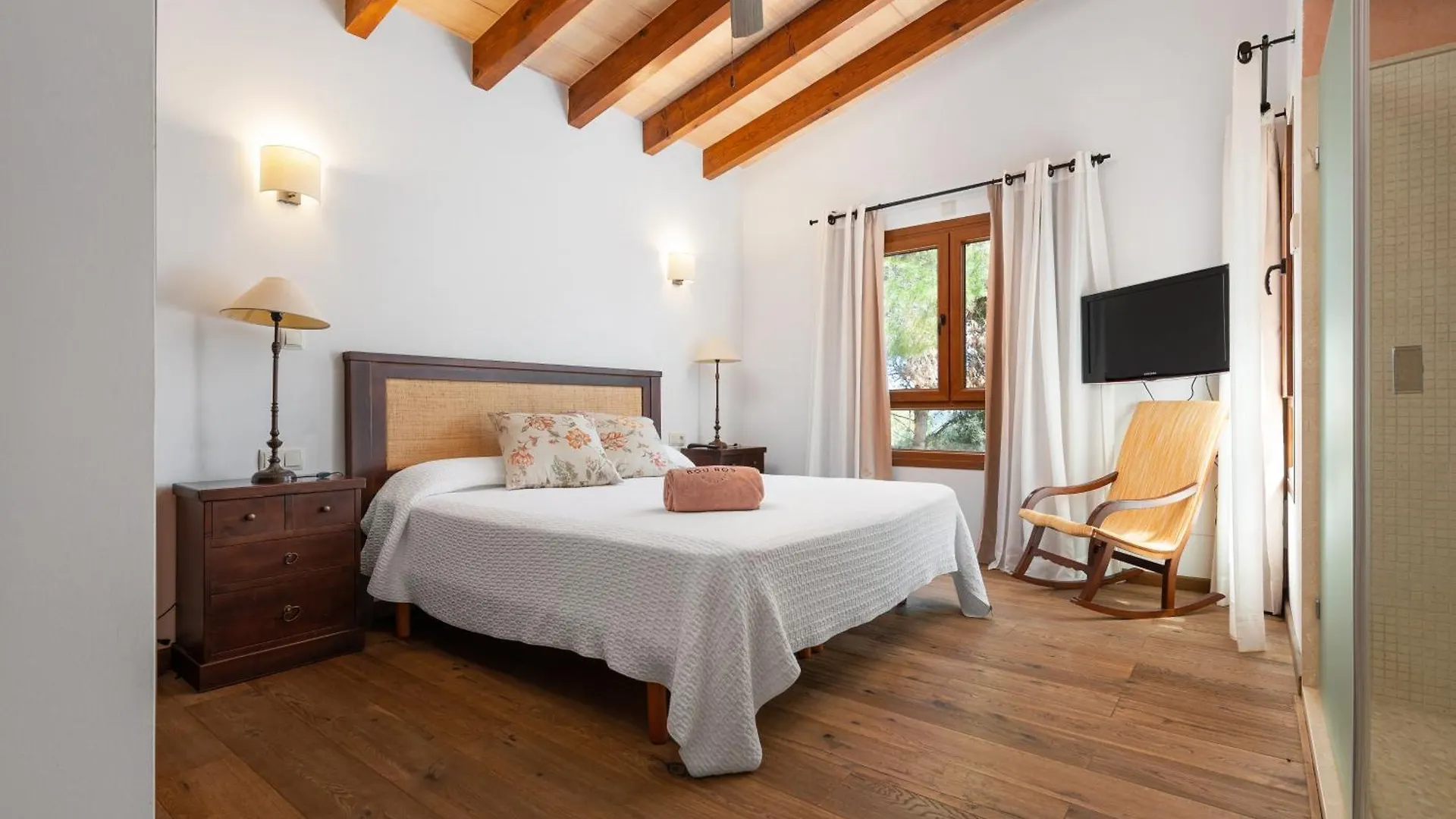 Finca Es Foners En Felanitx Con Piscina Y Jacuzzis En Suite 别墅