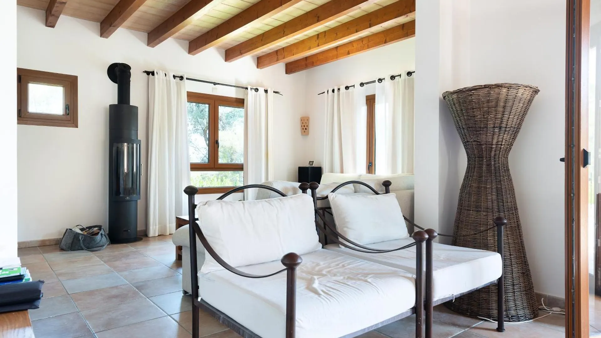 Finca Es Foners En Felanitx Con Piscina Y Jacuzzis En Suite Ισπανία