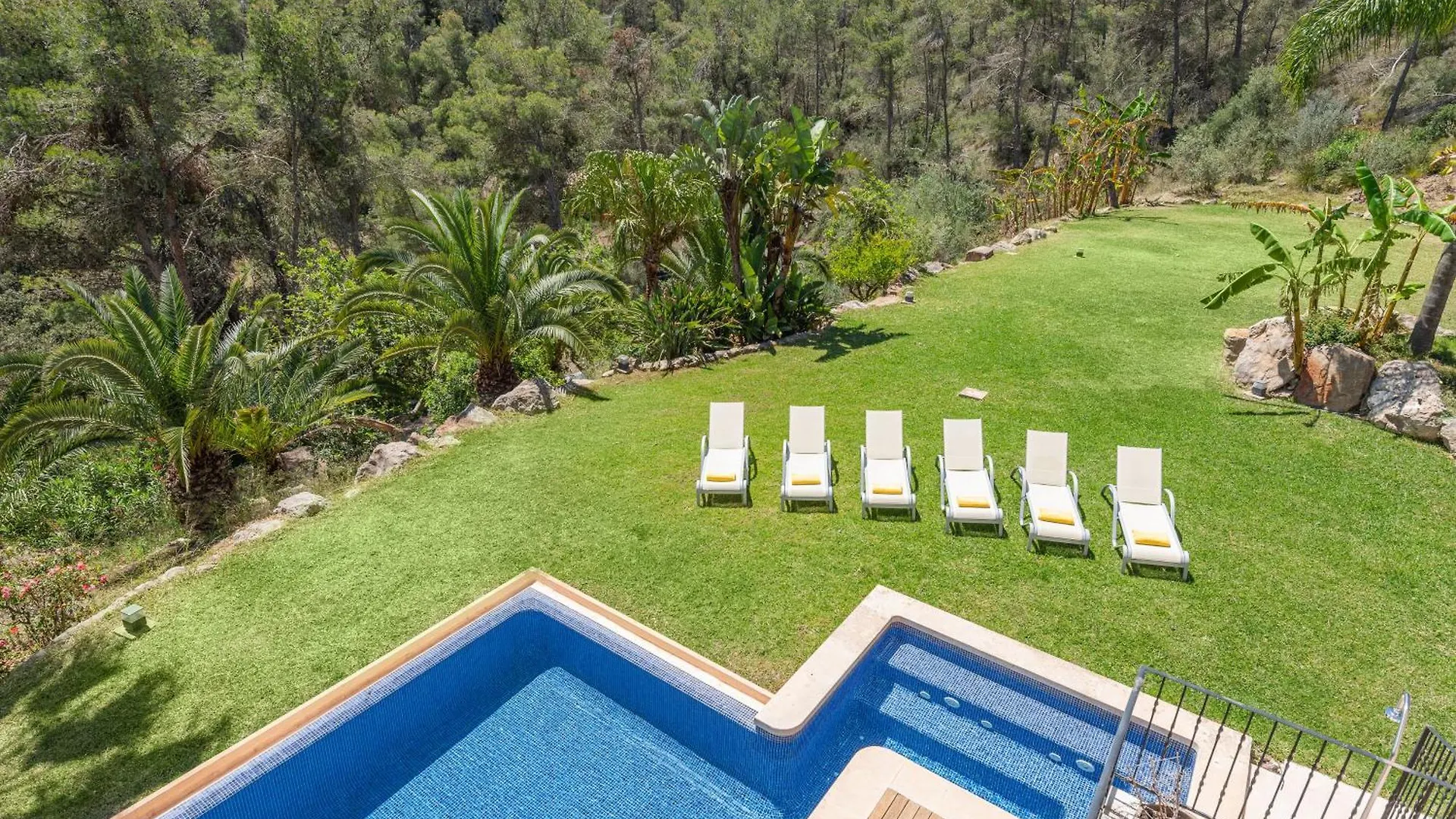 Finca Es Foners En Felanitx Con Piscina Y Jacuzzis En Suite 0*,